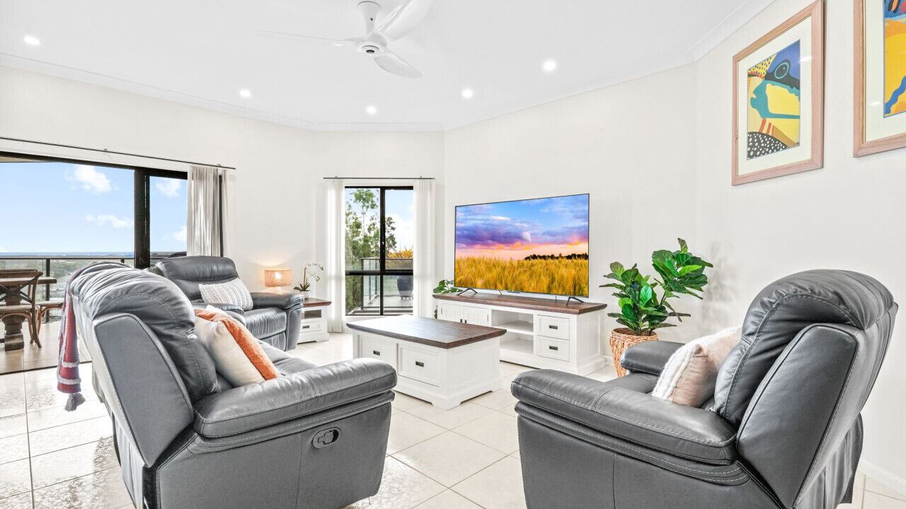 Photo of Livingroom in Mooroobool