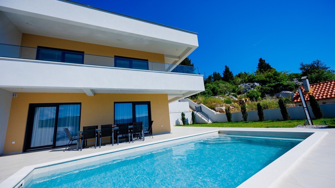 Photo of Outdoor in Ploce