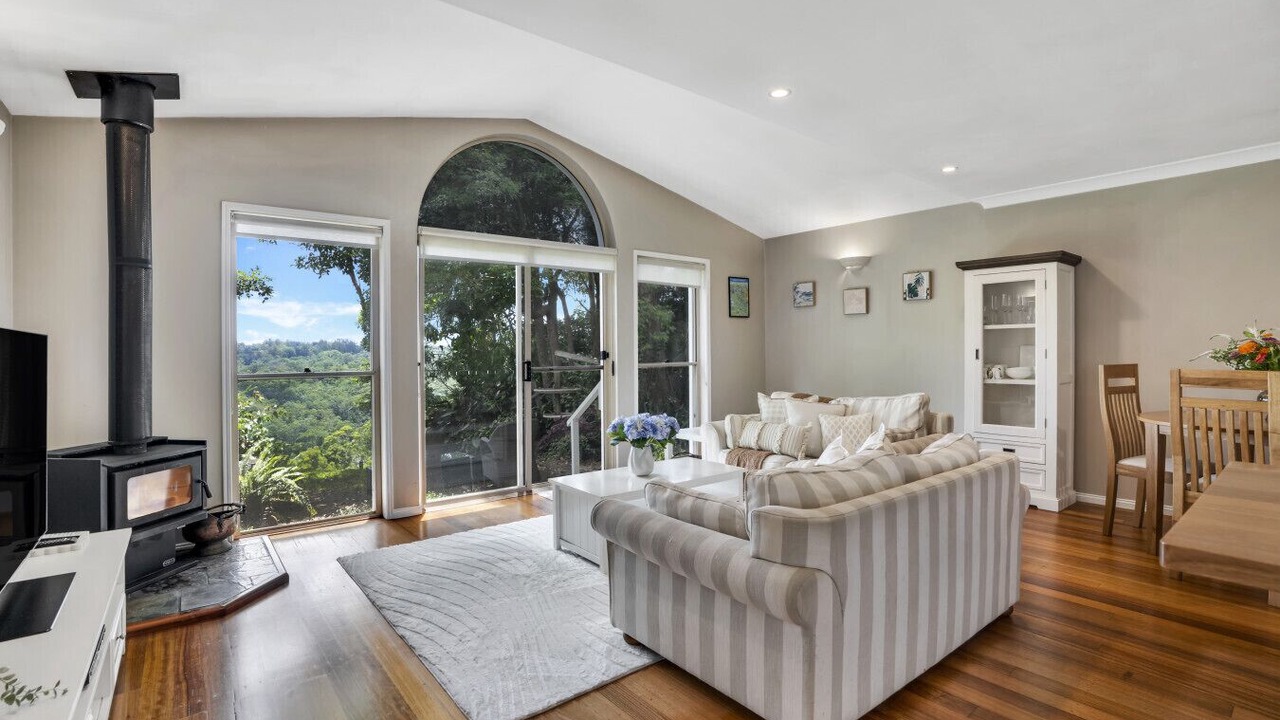 Photo of Livingroom in Montville