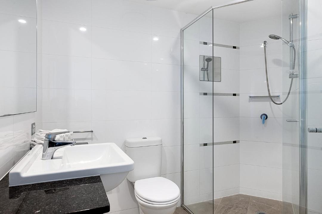Photo of Bathroom in Broadbeach
