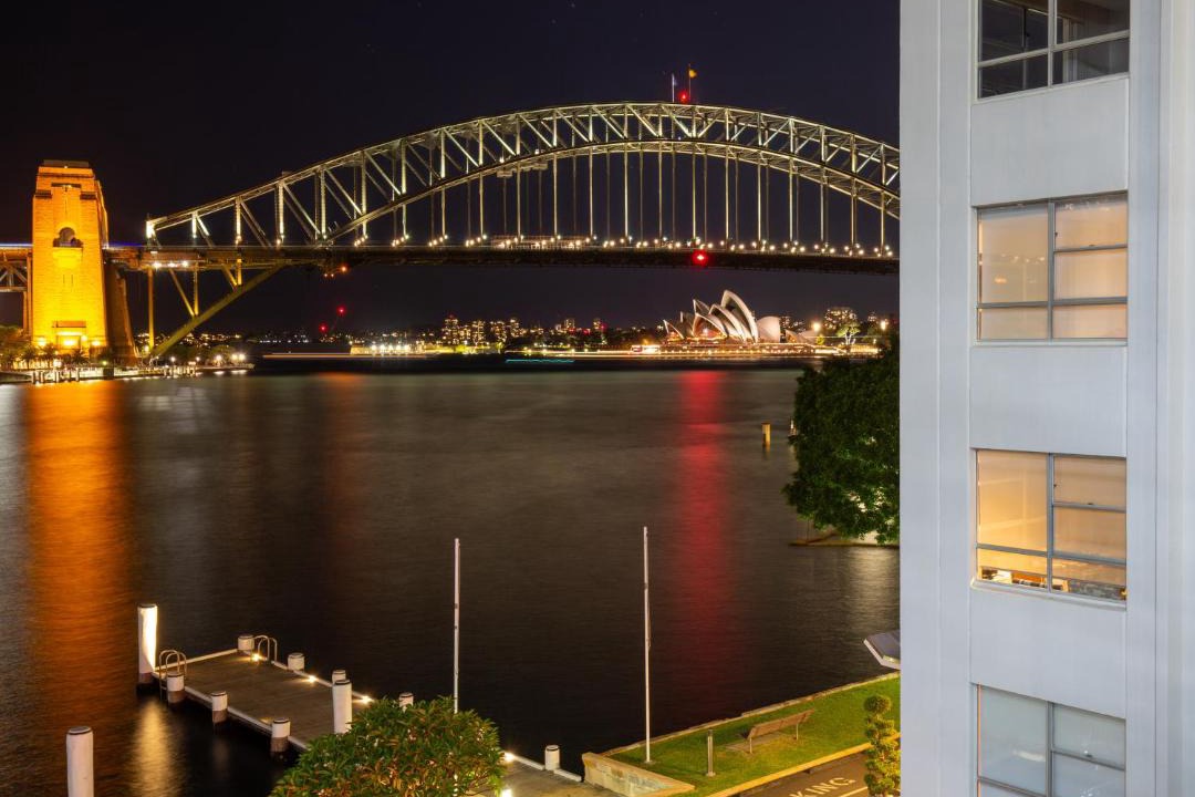 Photo of Others in McMahons Point