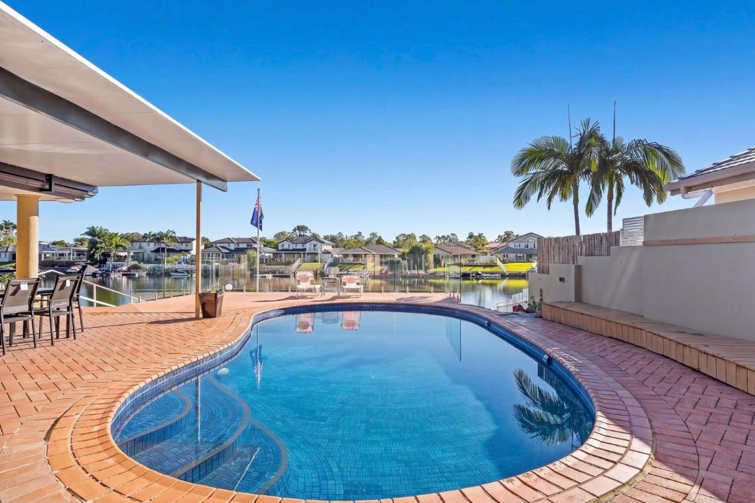 Photo of Others in Helensvale
