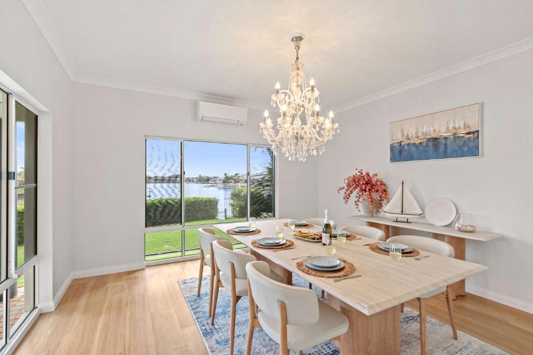 Photo of Others in Banksia Beach