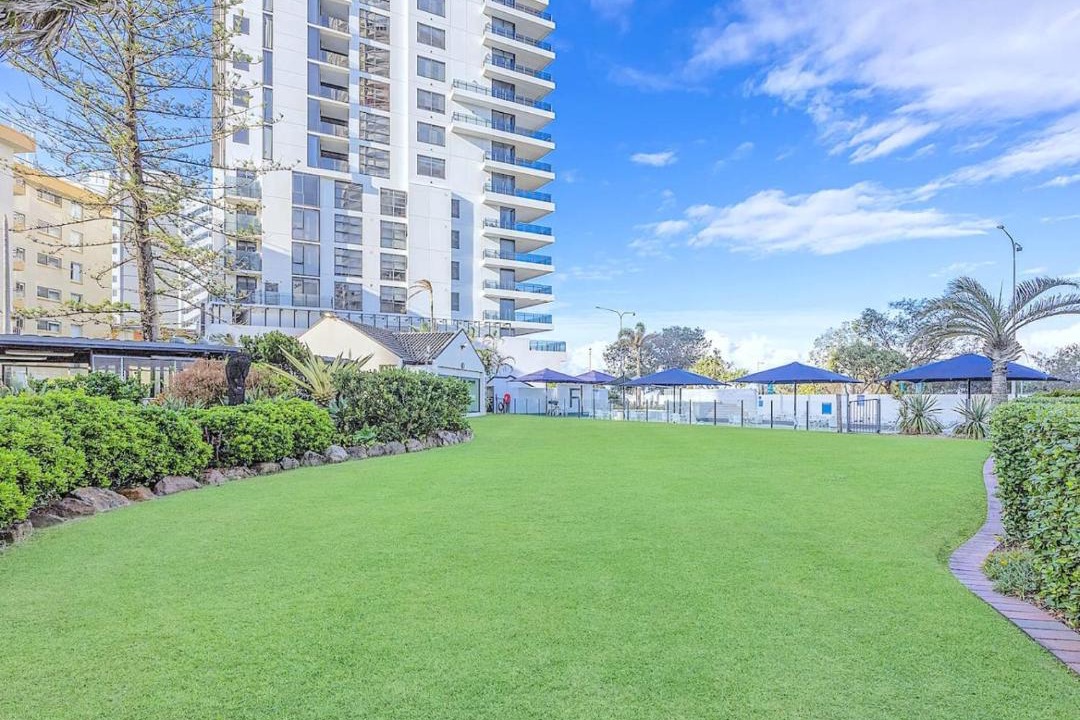 Photo of Others in Surfers Paradise