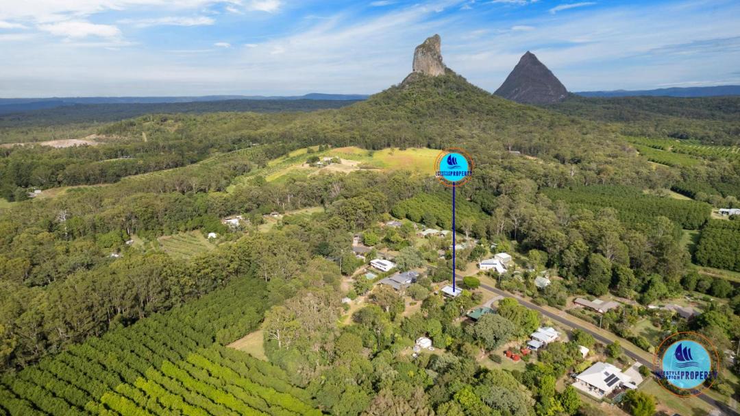 Photo of Others in Glass House Mountains