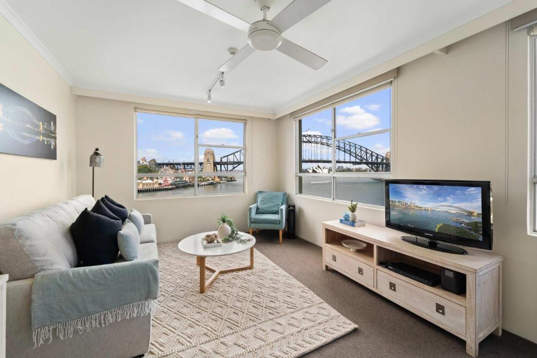 Photo of Others in McMahons Point