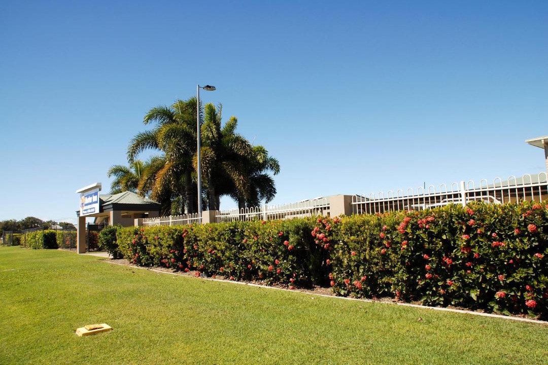 Photo of Others in Bowen