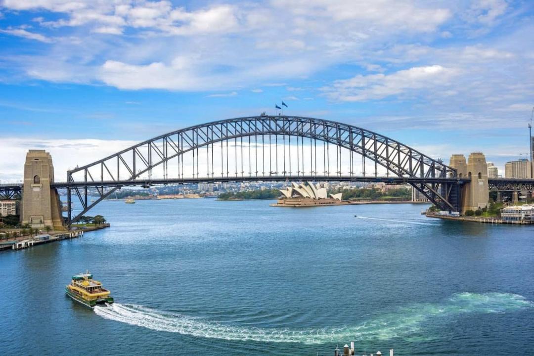 Photo of Others in McMahons Point