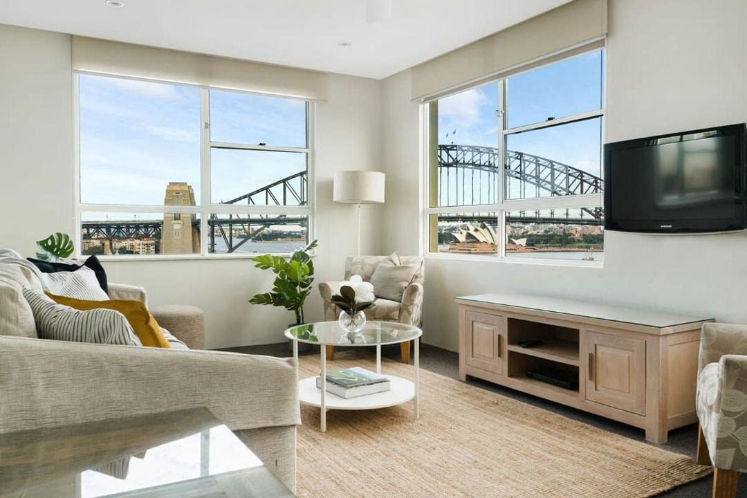 Photo of Livingroom in McMahons Point