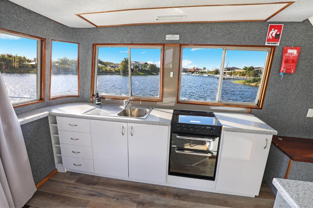 Photo of Others in Pelican Waters
