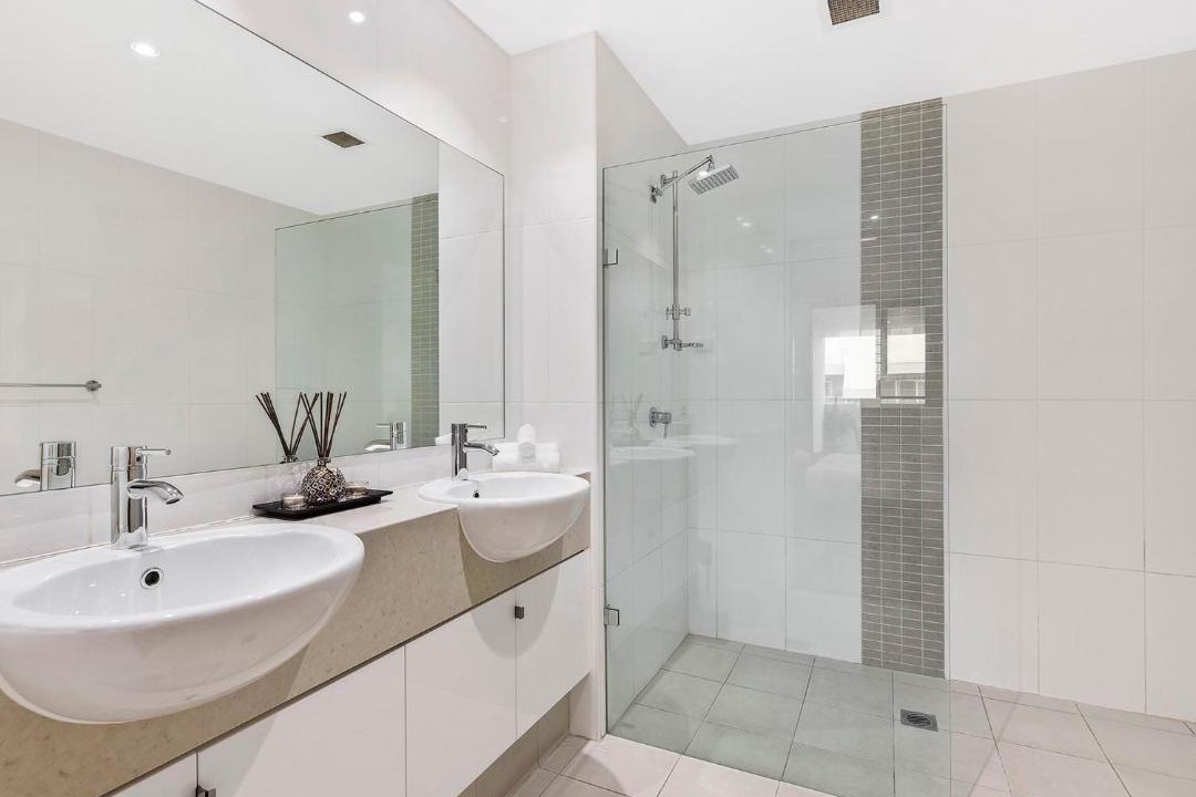 Photo of Bathroom in The Entrance
