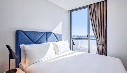 1 Bedroom Balcony Suite