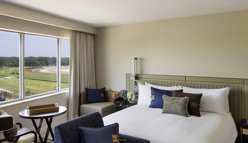 Deluxe Room, 1 King Bed