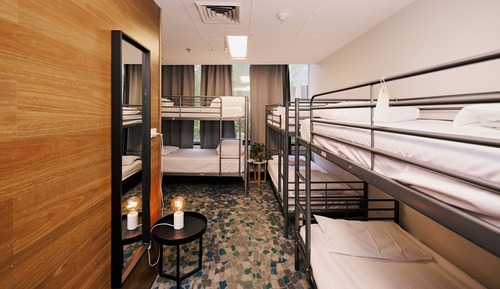 Bed in 6 - Bed Mixed Dormitory with Ensuite