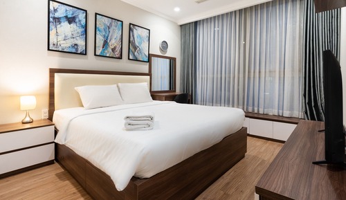 Luxury Apartment, 2 Bedrooms, Balcony, City View