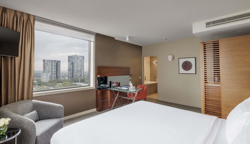 Deluxe Room, 1 King Bed