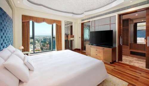 Panorama Suite High Floor with Executive Lounge Access