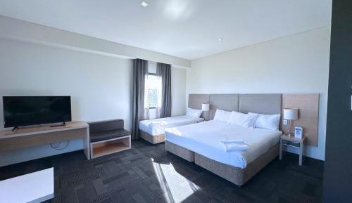Alpha Family Suite