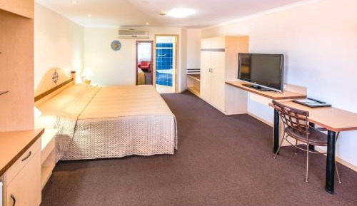 Executive King Room with Spa Bath - Adults Only 