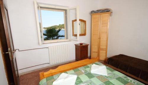 Two-Bedroom Apartment with Terrace and Sea View