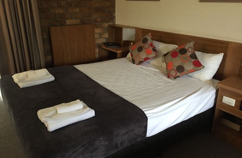 Coomera Hotel | Coomera Motor Inn