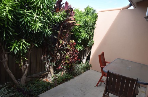 Bowen Hotel | Bluewater Harbour Motel
