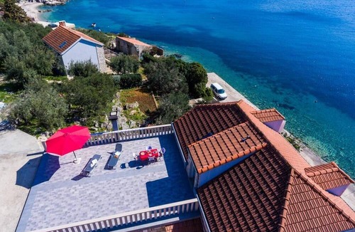 Sudurad Apartment | Apartment Tonka's Terrace