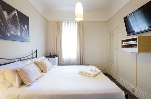 Neutral Bay Hotel | Neutral Bay Lodge
