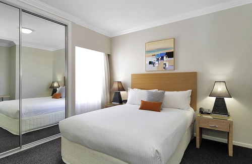 Mackay Harbour Hotel | Mantra Mackay
