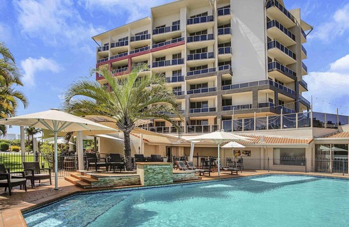 Mackay Harbour Hotel | Mantra Mackay