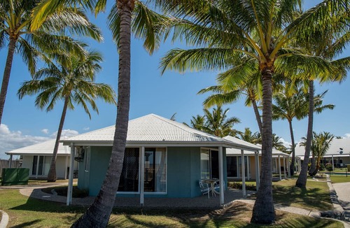 South Mackay Hotel | Illawong Beach Resort