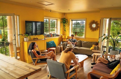 Coogee Hostel | Mad Monkey Coogee Beach Hostel