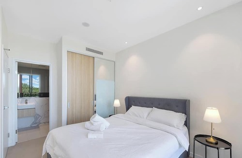 Macquarie Park Apartment | Metawise BnB Modern 4BR in Macquarie Park