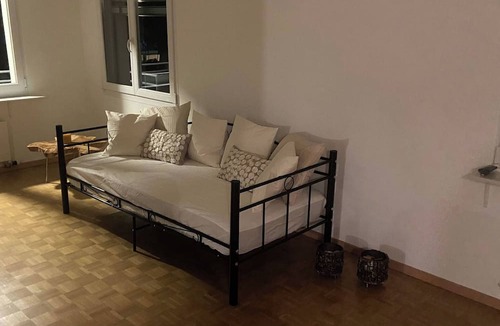 Ettingen Apartment | In the Green but in 20 Minutes in Basel