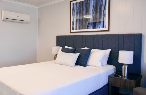 Victory Heights Hotel | Victory Hotel Motel Gympie
