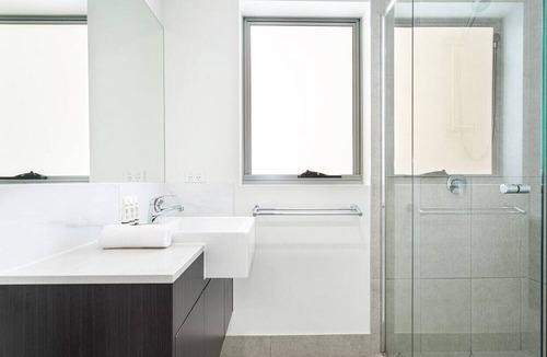 Birtinya Apartment | 1 Bedroom apart Sunny coast