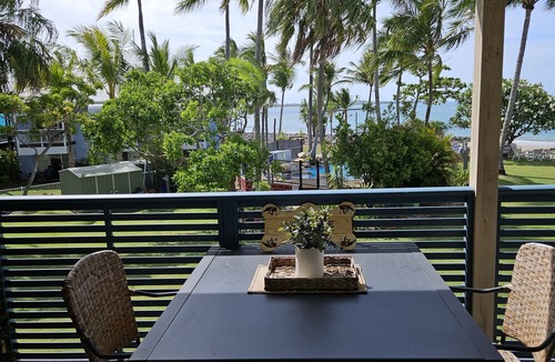 Dolphin Heads Apartment | WhitsunStays - Le Beach Shack