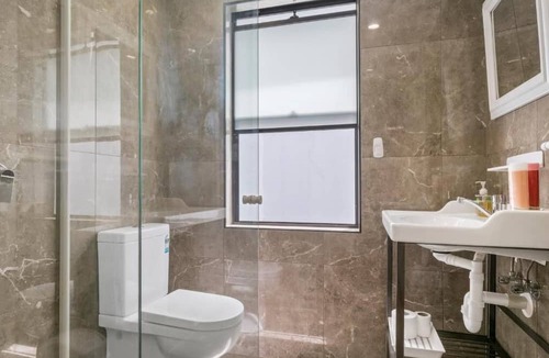 Darlinghurst Hostel | Azzurro Boutique Hotel - Surry Hills