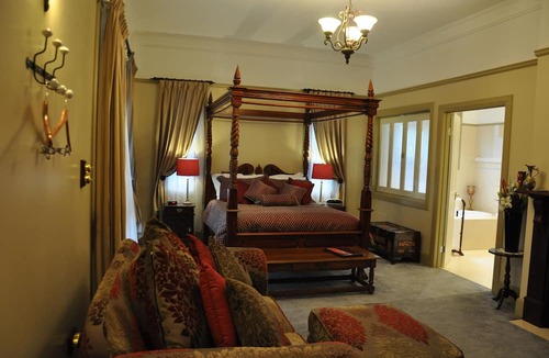 Diddillibah Bed & Breakfast | Bli Bli House Riverside Retreat