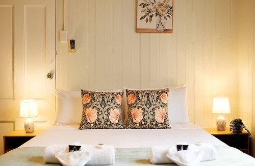Maleny Hotel | Maleny Hotel