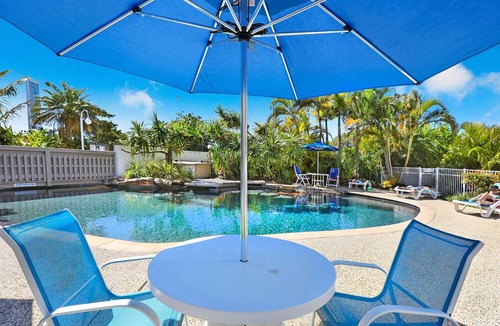 Alexandra Headland Apartment | Headland Tropicana
