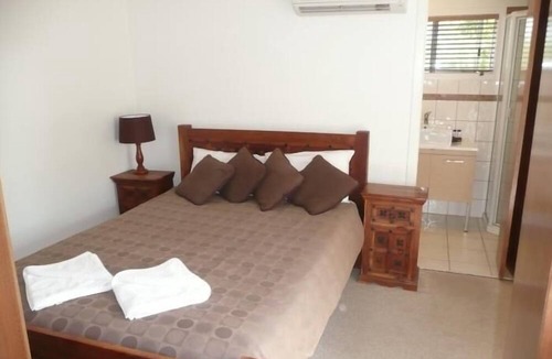 Bowen Apartment | Beachside Holiday Units