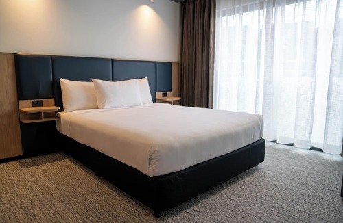 Emu Plains Hotel | Valuesuites Penrith