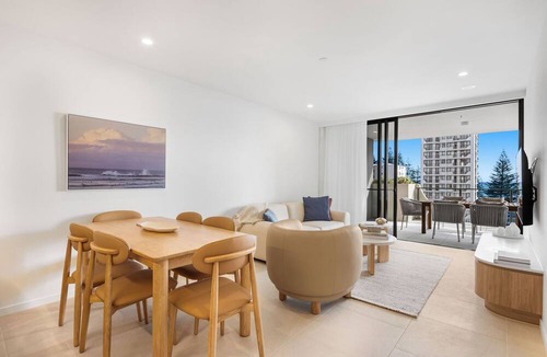 Coolangatta Apartment | The Coastal Luxe Haven Coolangatta