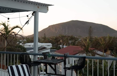 Marcoola Apartment | Coastal Escape l Views, Rooftop Terrace & Jaccuzi