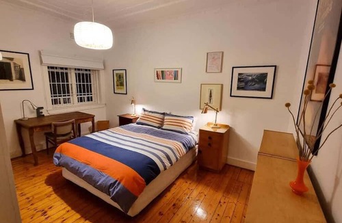 Bondi Beach Apartment | Classic Bondi 1 bed a few steps from the beach