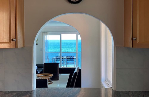 Cronulla Apartment | Gobsmacking Views 6 with Direct Beach Access
