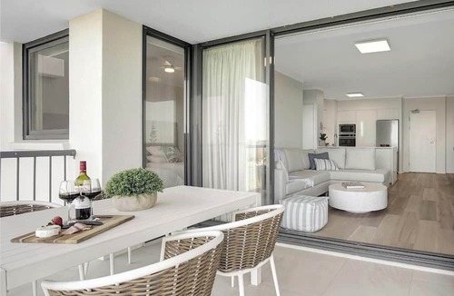 Alexandra Headland Apartment | Panoramic Ocean View - 4th Floor Designer 2BR 2BTH