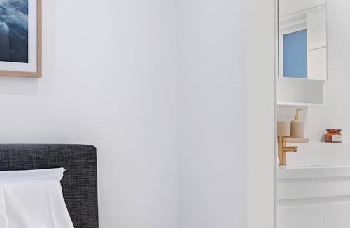 Bondi Beach Apartment | KozyGuru | Bondi Beach | Lovely Studio