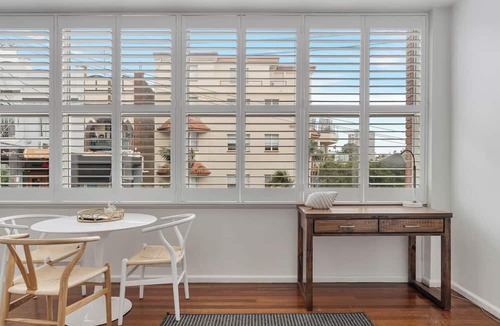 Neutral Bay Apartment | Getawayz NSW - Bay Court III -Spacious Waterside Studio next to Hayes Beach, Cafes & Ferry!